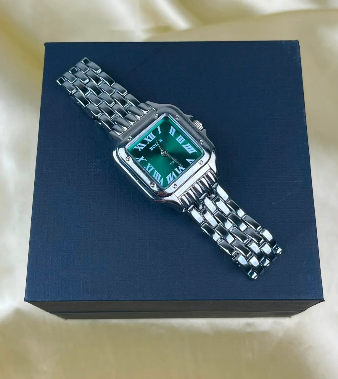 BOLUN Silver Tone Quartz Watch