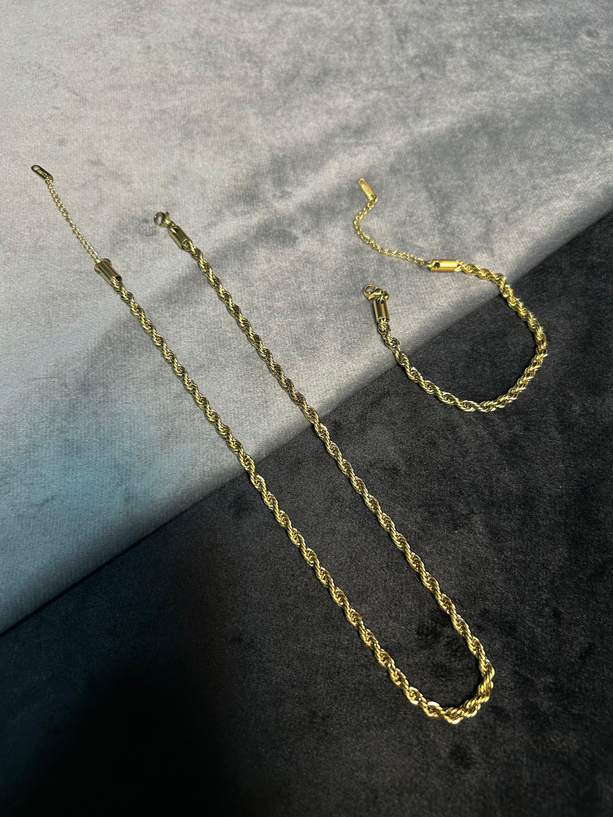 Twister Chain Set