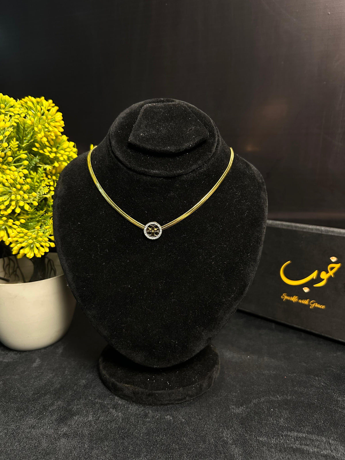 Elegant TB Pendant