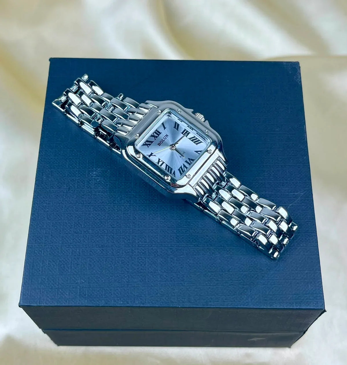 BOLUN Silver Tone Quartz Watch