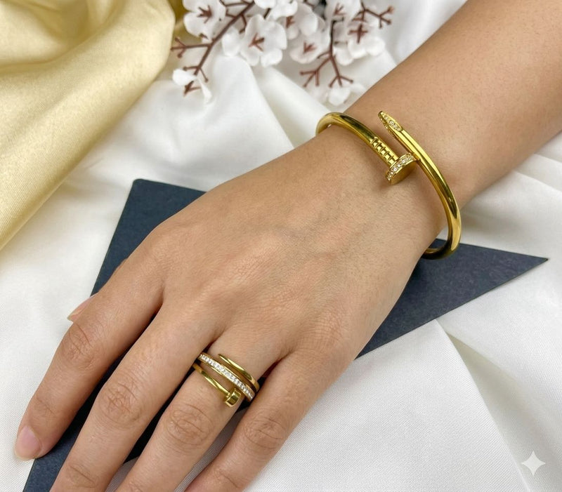 Car-tier Nail Armlet Set + Ring