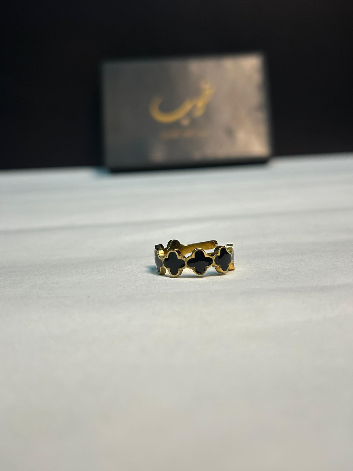 Noir Clover Ring