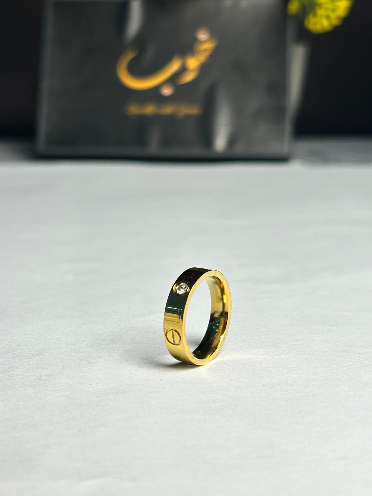 Car-tier Ring
