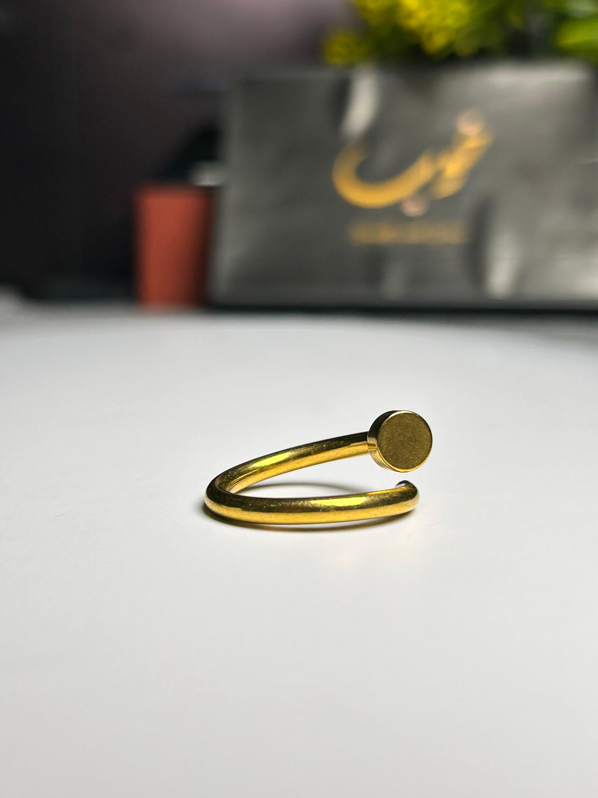 Car-tier Nail Ring